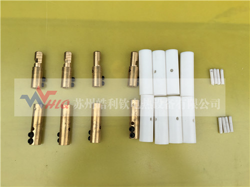 �Ӳ��/���ٽ��^